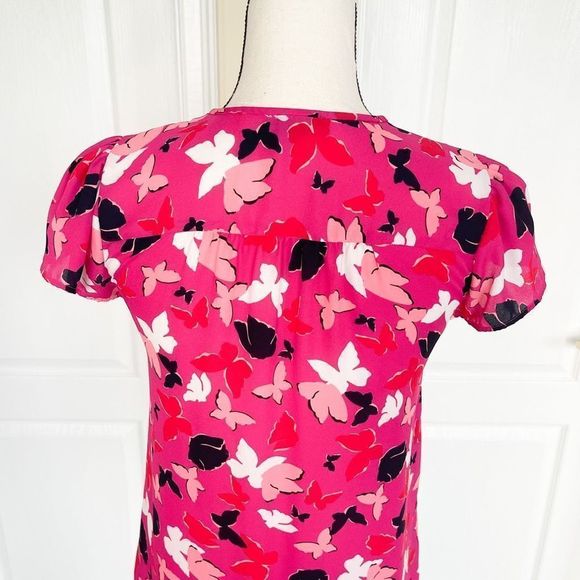 Ann Taylor Women's Pink Butterfly Button Up Short Sleeve Top Blouse Size XXSP - Picture 9 of 14